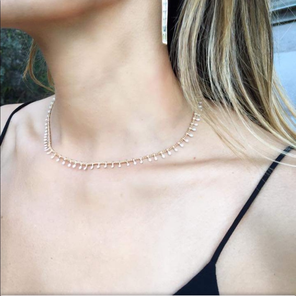 Brand new Emerald+Duv white & gold necklace